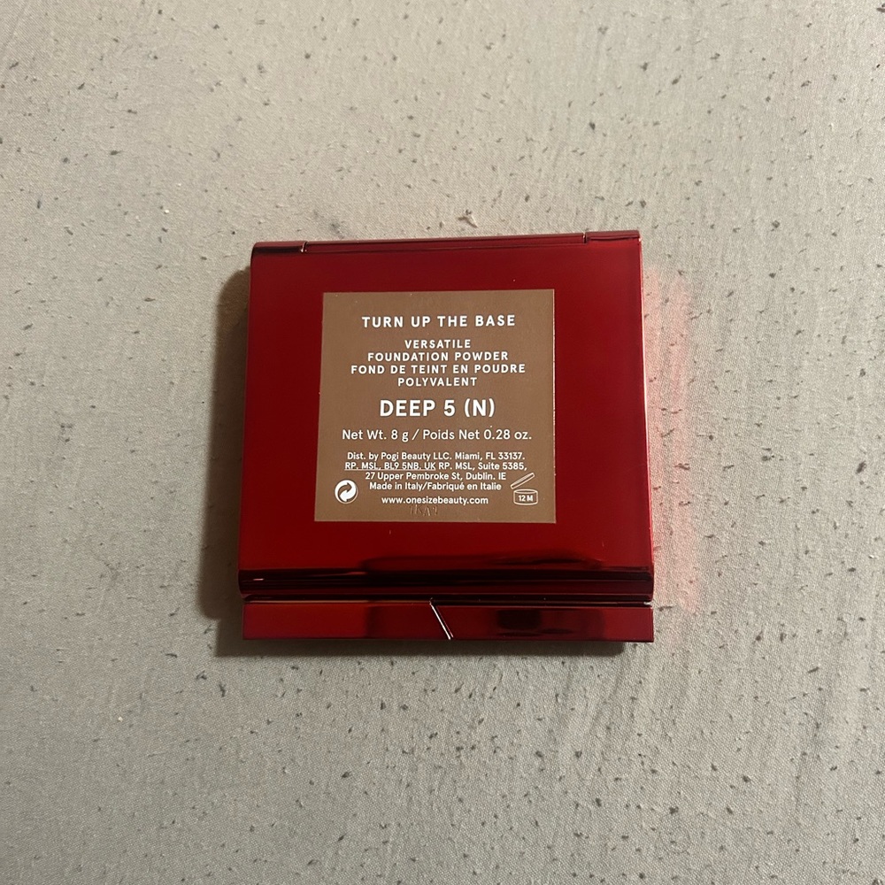 One Size Turn up The Base